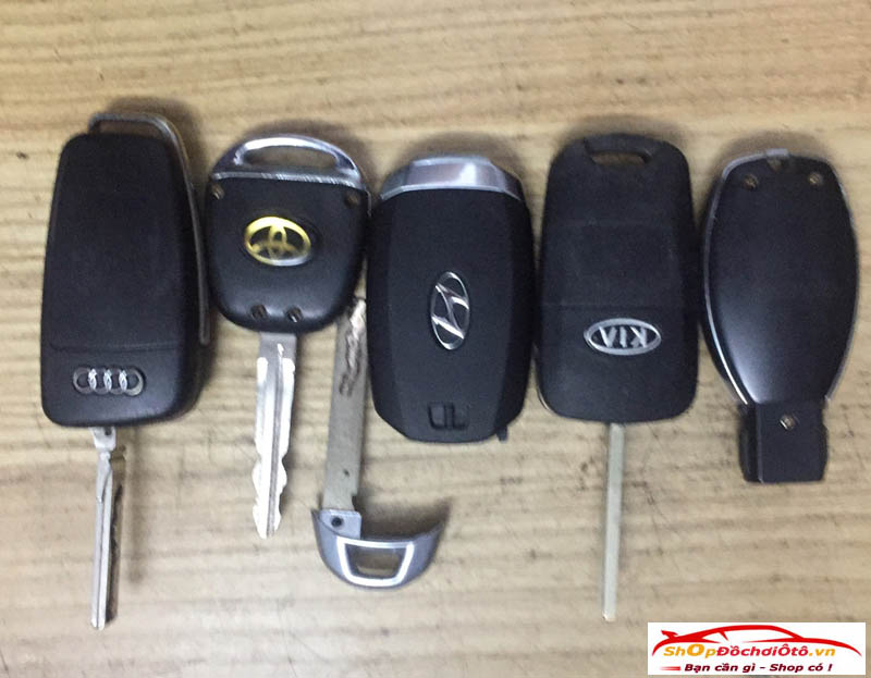 Chìa khóa ô tô cũ, Chìa khóa ô tô cũ đã qua sử dụng, bán chìa khóa ô tô cũ, bán chìa khóa ô tô cũ đã qua sử dụng, bán chìa khóa ô tô